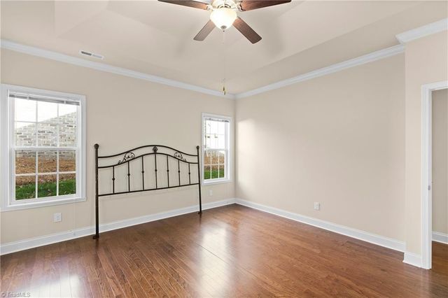 1304 Suzanne Lane, Lexington, NC 27295