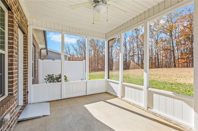 1304 Suzanne Lane, Lexington, NC 27295