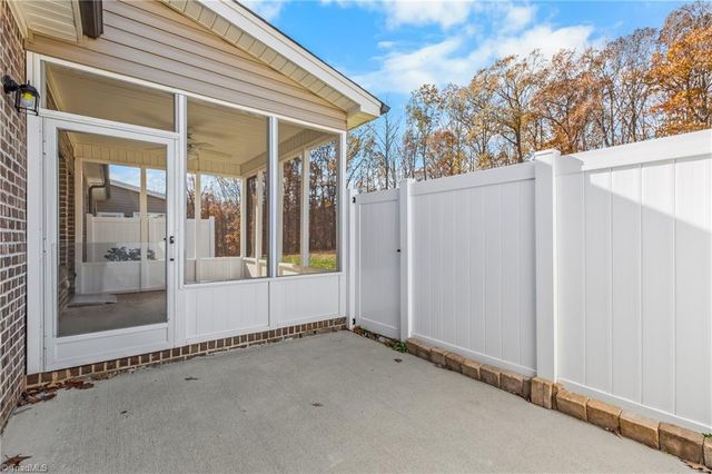 1304 Suzanne Lane, Lexington, NC 27295