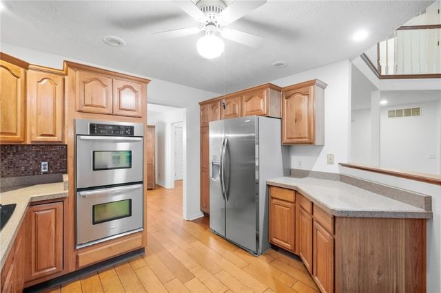 2140 Hidden Woods Boulevard, Beavercreek, OH 45431