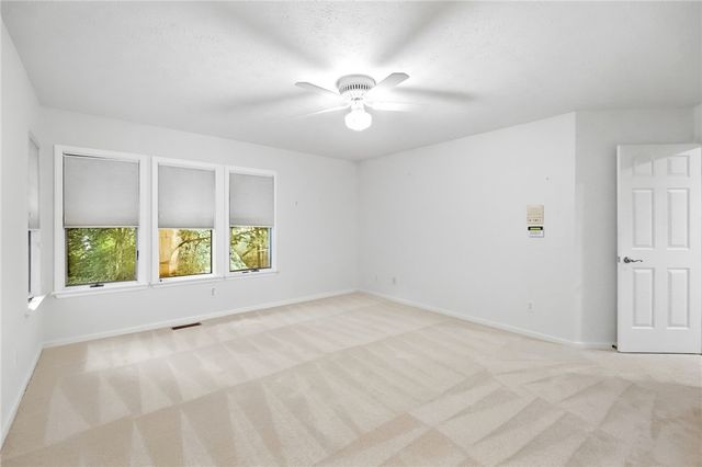 2140 Hidden Woods Boulevard, Beavercreek, OH 45431