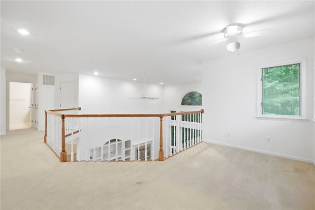 2140 Hidden Woods Boulevard, Beavercreek, OH 45431