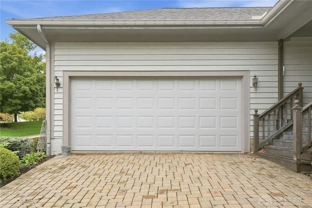 2140 Hidden Woods Boulevard, Beavercreek, OH 45431