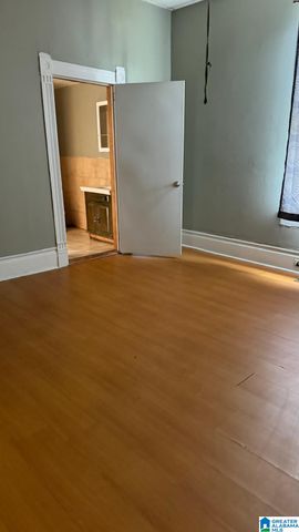 1005 2ND STREET, Birmingham, AL 35214