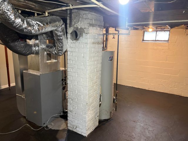 2933 Baker Street, Muskegon Heights City, MI 49444