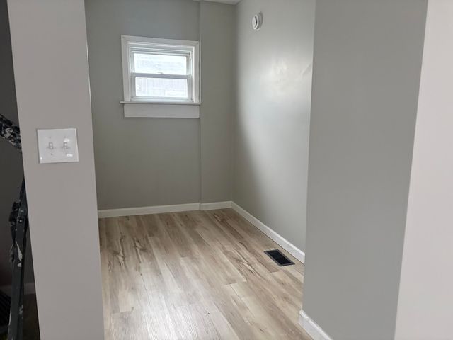 2933 Baker Street, Muskegon Heights City, MI 49444