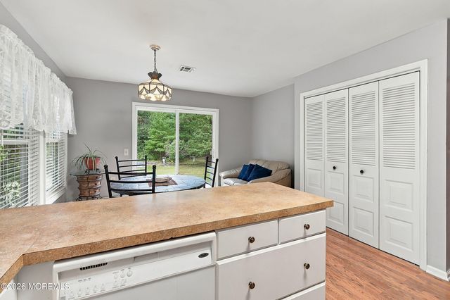 31 Redhook Bay Drive, Toms River, NJ 08757