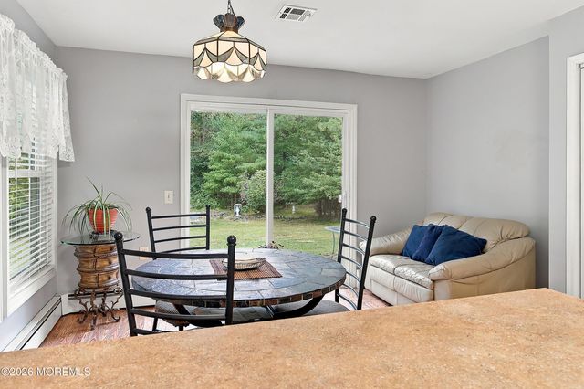 31 Redhook Bay Drive, Toms River, NJ 08757