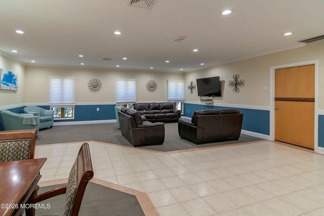 31 Redhook Bay Drive, Toms River, NJ 08757