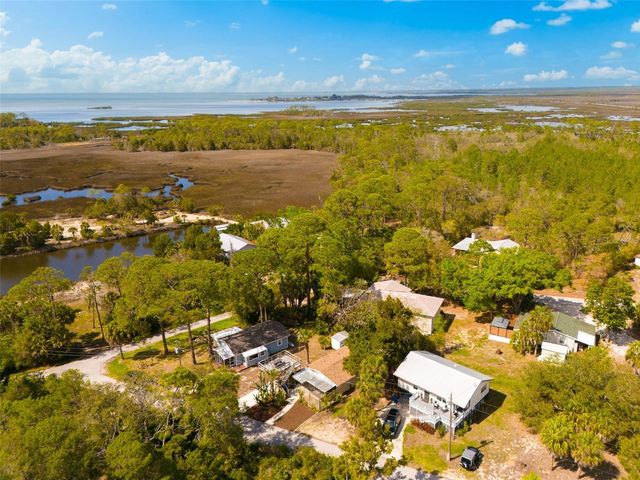 4489 FISHMAN AVENUE, Weeki Wachee, FL 34607