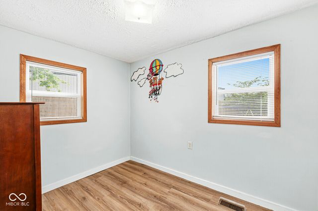 105 W Pierce, Whitestown, IN 46075