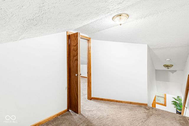 105 W Pierce, Whitestown, IN 46075
