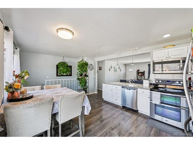 7155 S Dover Ct, Littleton, CO 80128