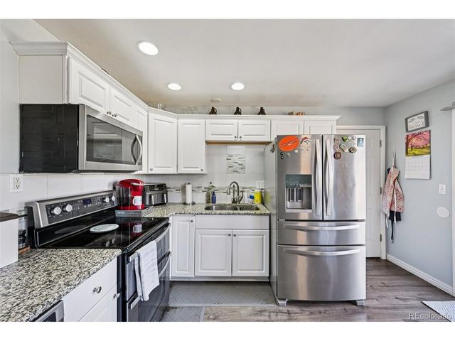 7155 S Dover Ct, Littleton, CO 80128