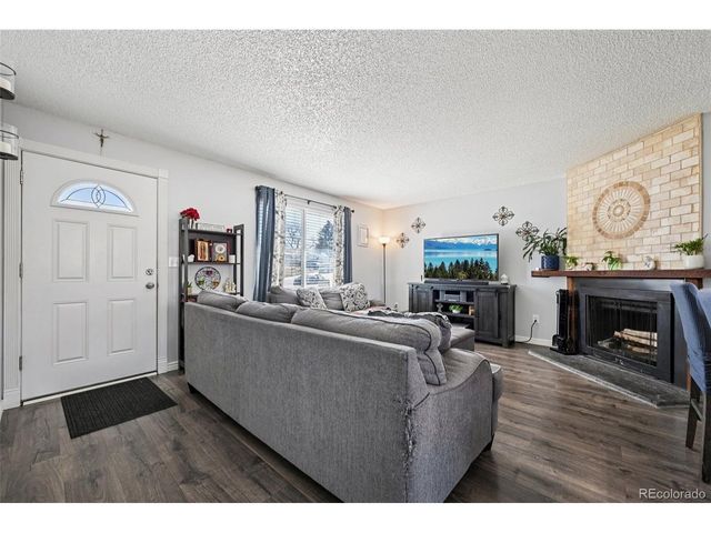 7155 S Dover Ct, Littleton, CO 80128