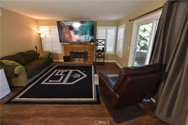 28760 Mauch Street, Saugus, CA 91390