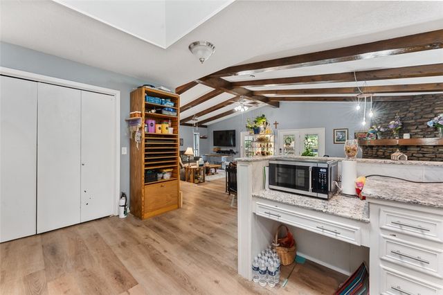 2 Blenheim Lane, Bella Vista, AR 72715