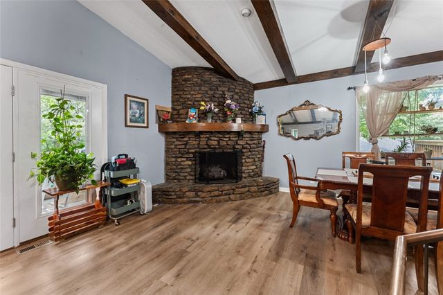 2 Blenheim Lane, Bella Vista, AR 72715