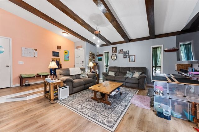 2 Blenheim Lane, Bella Vista, AR 72715