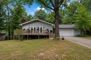 2 Blenheim Lane, Bella Vista, AR 72715