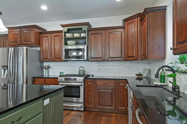 19 W 550 N, Farmington, UT 84025