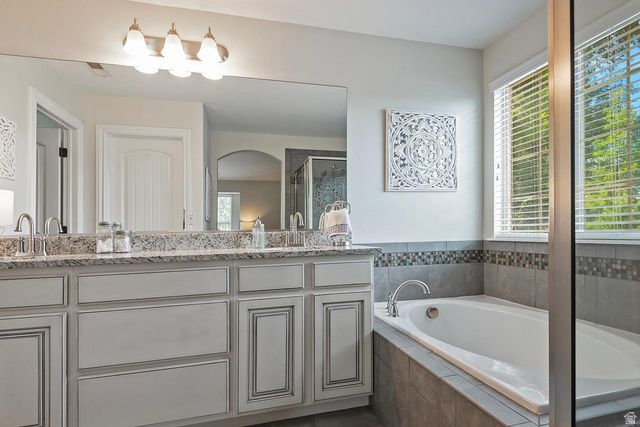 19 W 550 N, Farmington, UT 84025