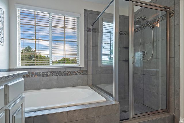 19 W 550 N, Farmington, UT 84025