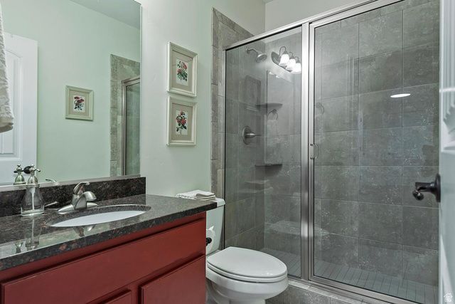 19 W 550 N, Farmington, UT 84025