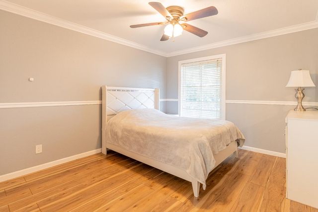 561 Pierce Drive, Clovis, CA 93612