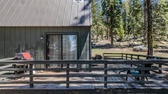 18181 Pardoes Rd, Pioneer, CA 95666
