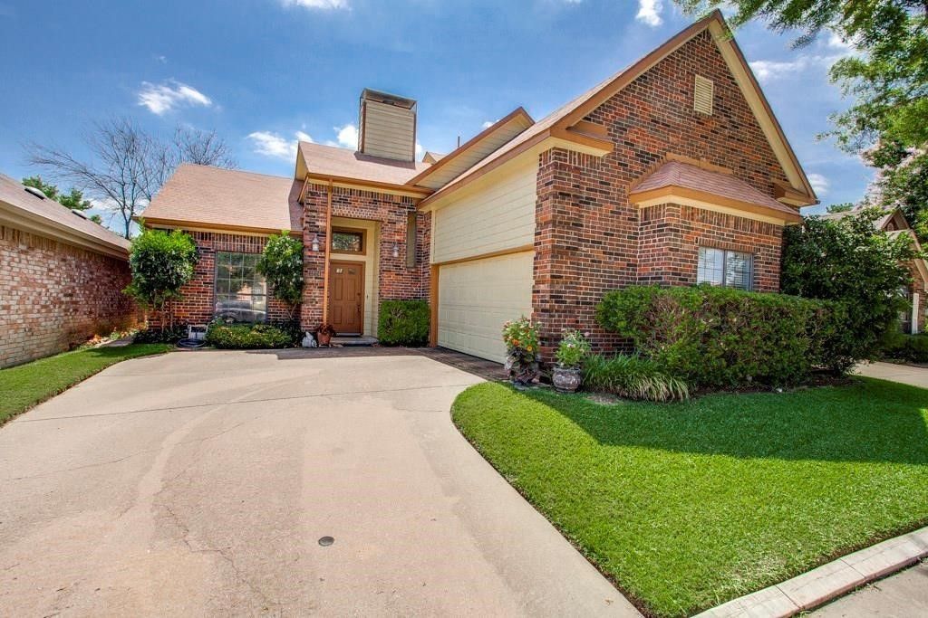 3224 Plumstead Drive, Dallas, TX 75228