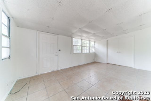 25306 FAHRENTHOLD CIR, San Antonio, TX 78257
