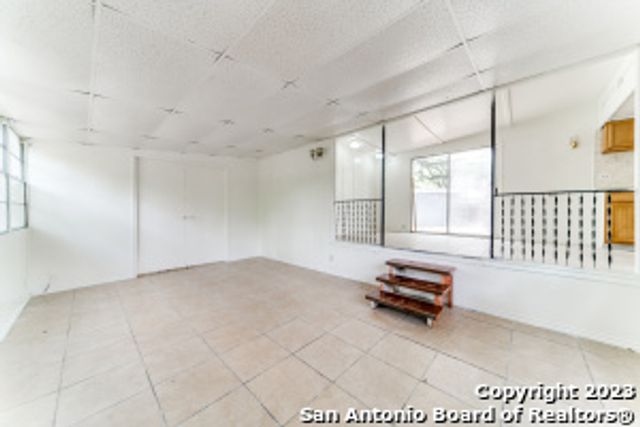 25306 FAHRENTHOLD CIR, San Antonio, TX 78257