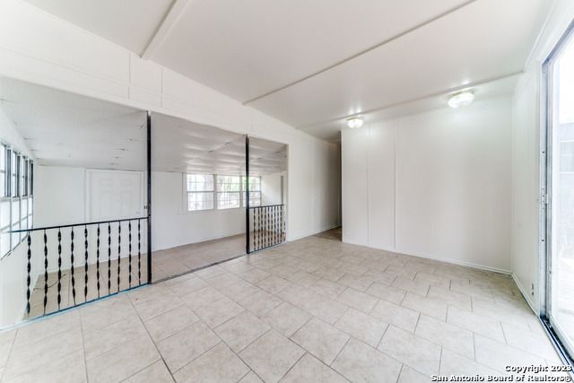 25306 FAHRENTHOLD CIR, San Antonio, TX 78257