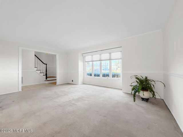 7 Meadow Court, Hazlet, NJ 07730