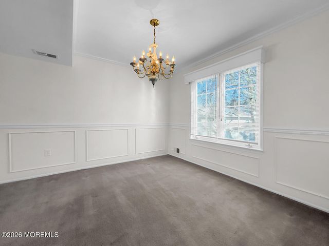 7 Meadow Court, Hazlet, NJ 07730