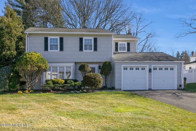 7 Meadow Court, Hazlet, NJ 07730