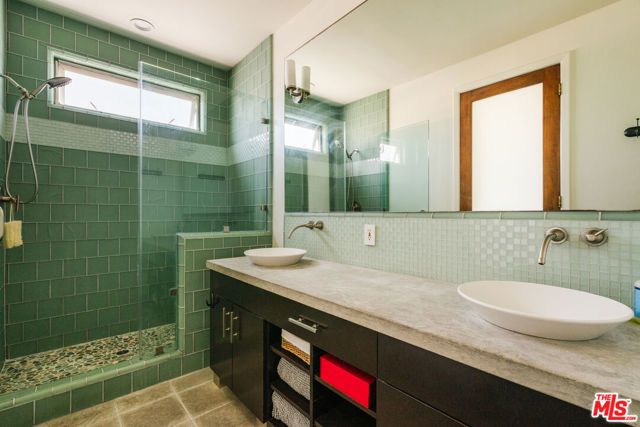 34 Galleon Street, Marina Del Rey, CA 90292