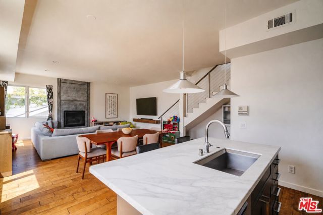34 Galleon Street, Marina Del Rey, CA 90292