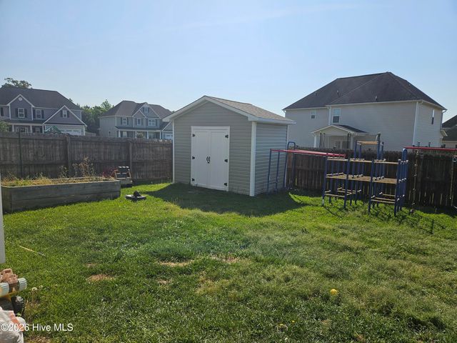 403 Derrick Drive, Sneads Ferry, NC 28460