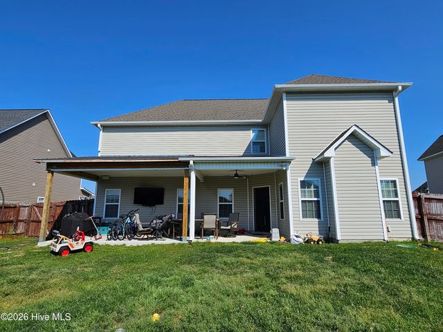 403 Derrick Drive, Sneads Ferry, NC 28460