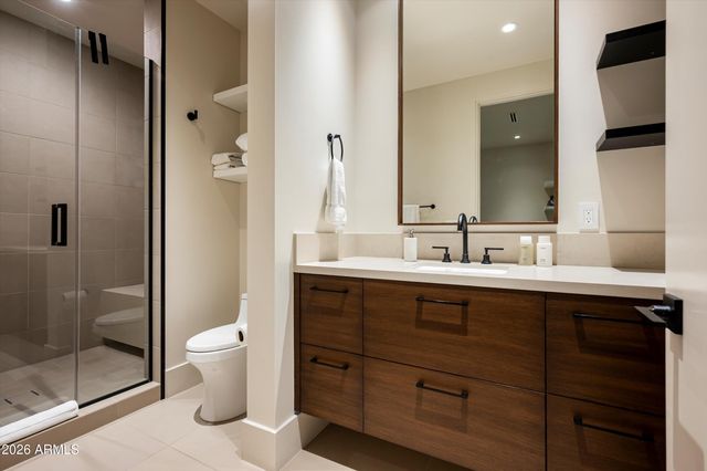 6893 E CACTUS WREN Road, Paradise Valley, AZ 85253