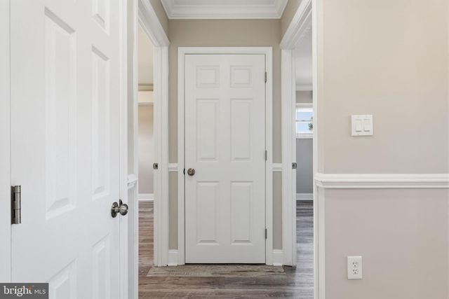 75 IVY HILL RD, Levittown, PA 19057
