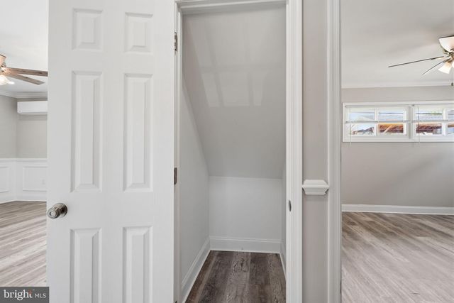 75 IVY HILL RD, Levittown, PA 19057