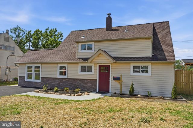 75 IVY HILL RD, Levittown, PA 19057