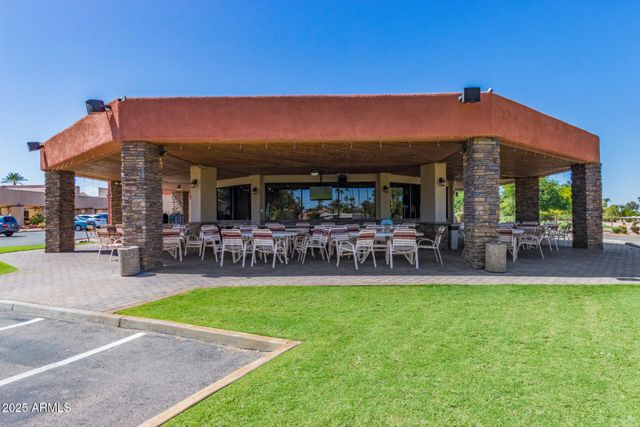 10723 E NAVAJO Place, Sun Lakes, AZ 85248