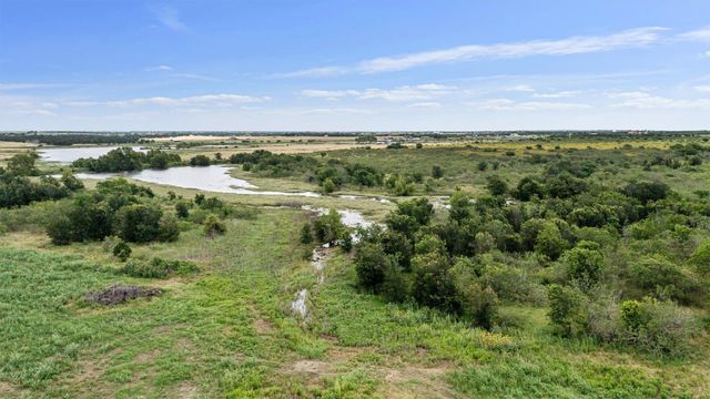3315 County Road 463, Elgin, TX 78621