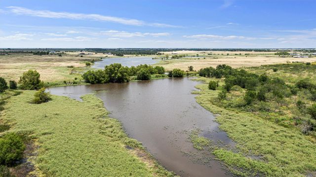 3315 County Road 463, Elgin, TX 78621