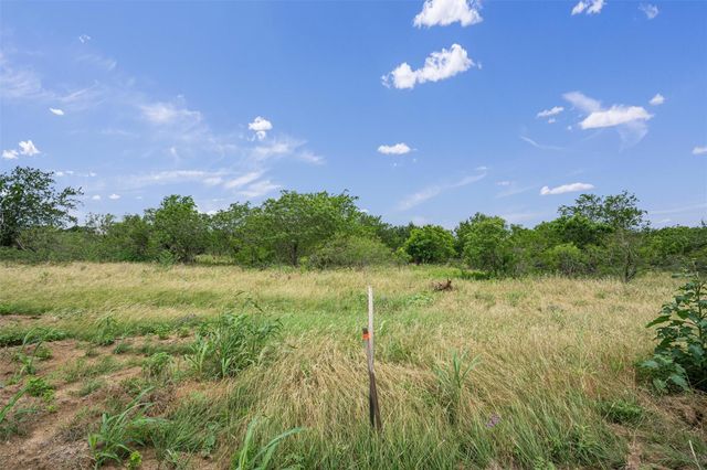3315 County Road 463, Elgin, TX 78621