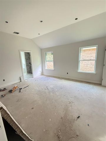 1312 Colonial Avenue, Tuttle, OK 73089
